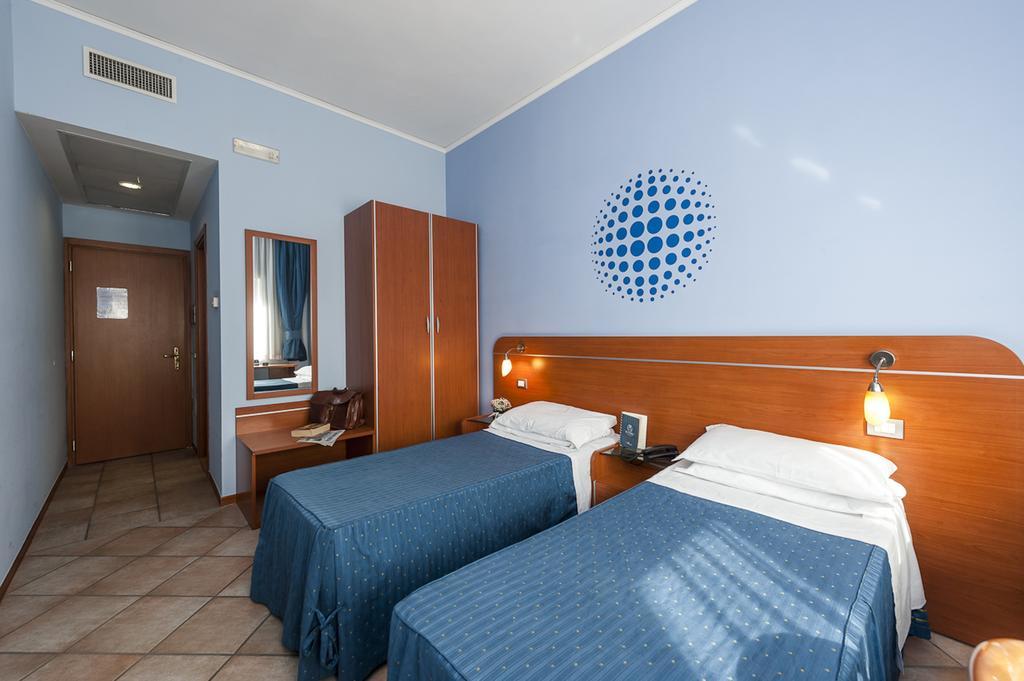 Millennium Gold Hotel Napoli Ngoại thất bức ảnh