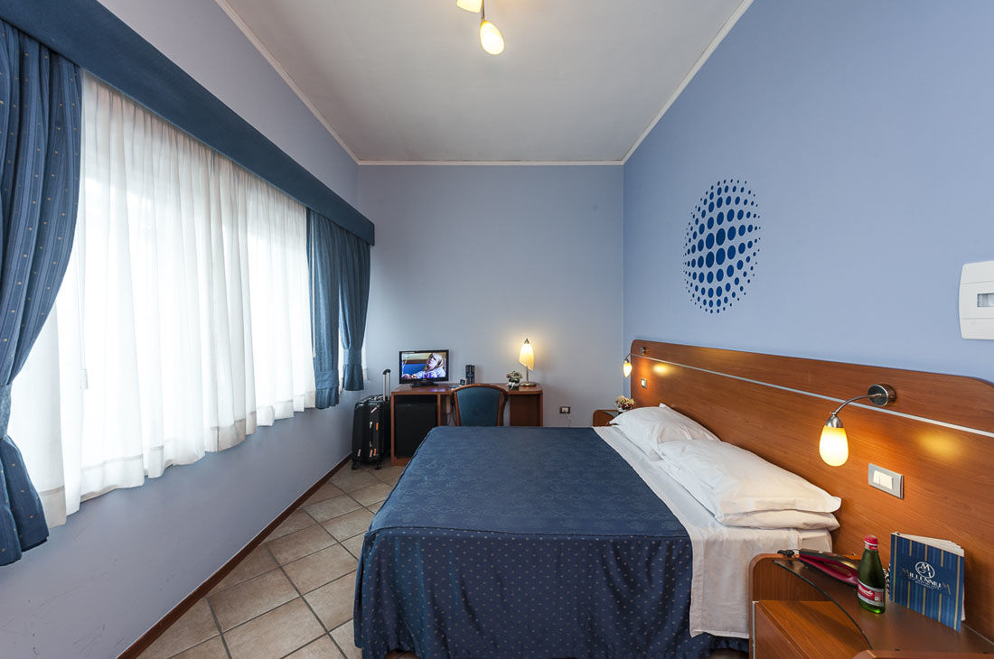 Millennium Gold Hotel Napoli Ngoại thất bức ảnh