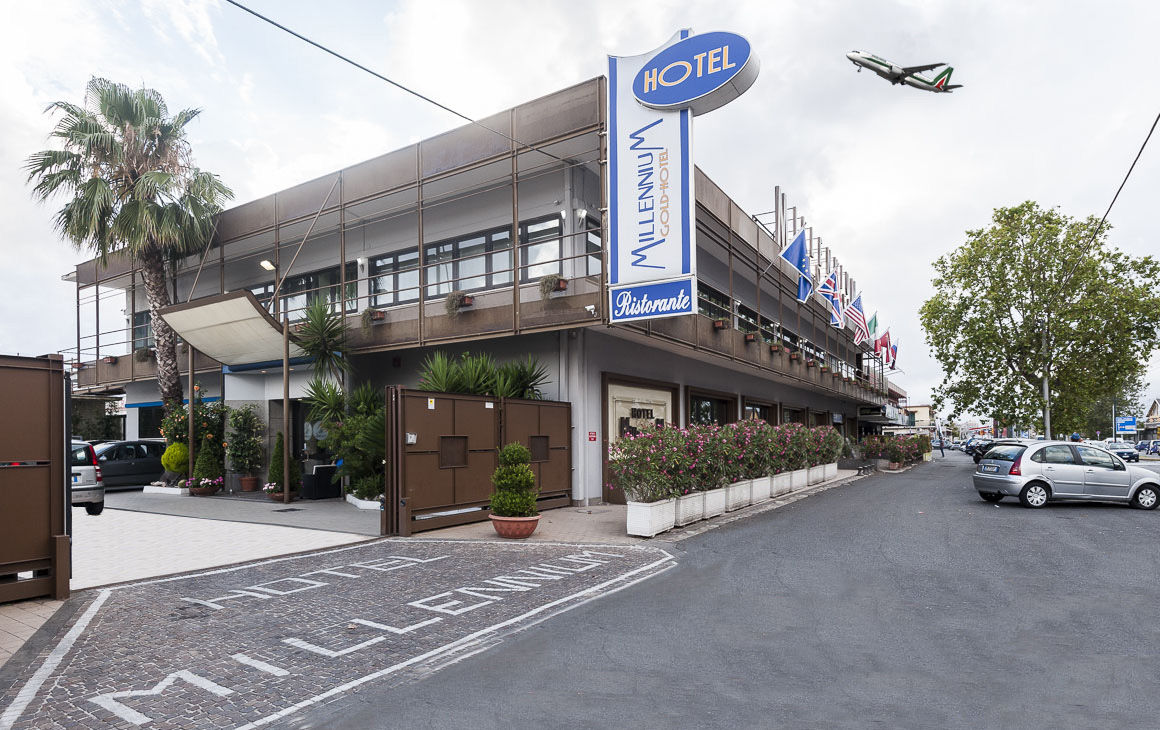 Millennium Gold Hotel Napoli Ngoại thất bức ảnh