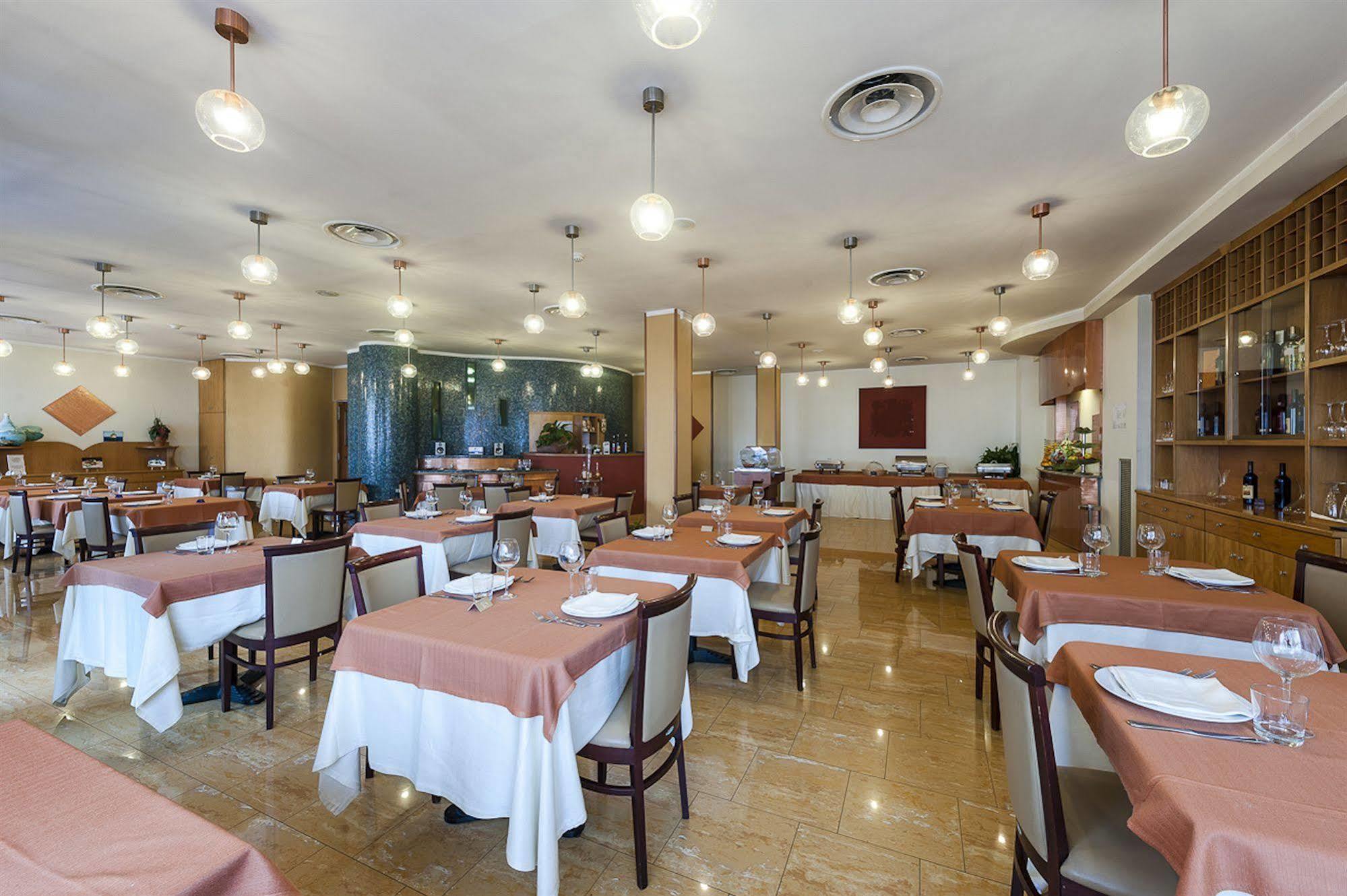 Millennium Gold Hotel Napoli Ngoại thất bức ảnh